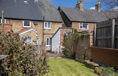 South Cave Cottage | Gilly Cottage, South Cave, Yorkshire Coast