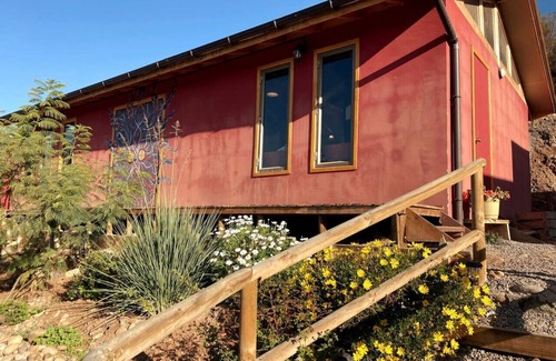 La Serena Cabin | Girasol Studio - BBQ Kitchen Parking & Shared Pool