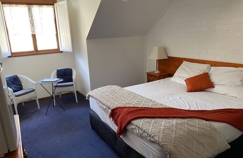 Eukey Hotel | Girraween Country Inn