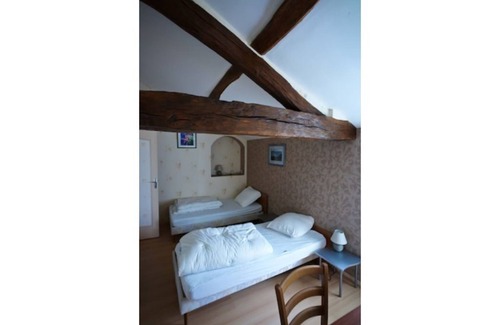 Aslonnes House | 'Gite 1' (7 people), La Balaise