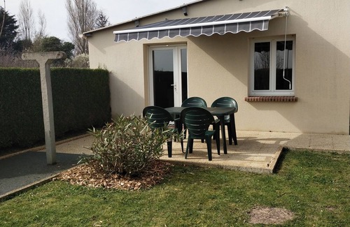 Saint-Coulomb Cottage | Gite 10 mn des Plages