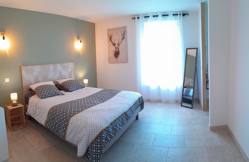 Fraisse House | Gite 10 Personnes Piscine 5 ch 4 sdb
