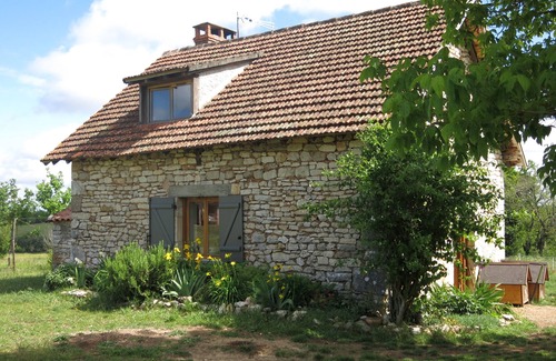 Carlucet House | Gite A LA Ferme - Installez-vous en Pleine Nature!