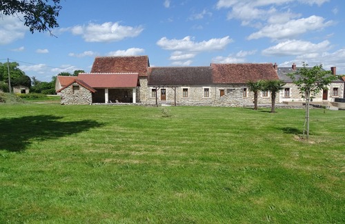 Prissac House | GITE "ALBIZIA" and its swimming pool of 10x4 m.