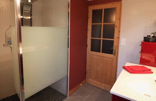 Arnac Cottage | Gite Arnac, 3 bedrooms, 6 persons