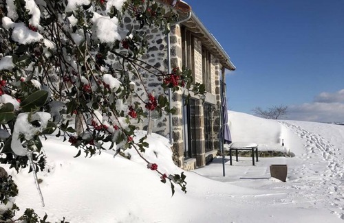 Carlat Cottage | Gite Carlat, 2 bedrooms, 5 persons