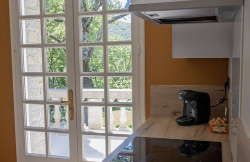 Saint-Jean-du-Pin House | Gite 'Cote Parc' in the Cévennes National Park