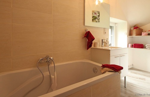 Cour-Maugis sur Huisne House | GITE D EDENAELE ST MAURICE SUR HUISNE