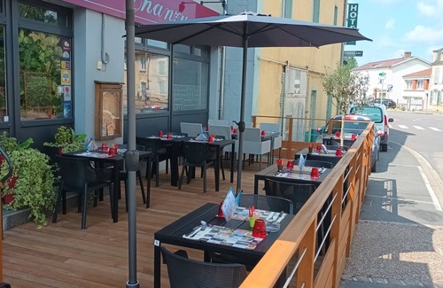 Stenay Apartment | Gite de Caractère 2ch 6pers Stenay 55