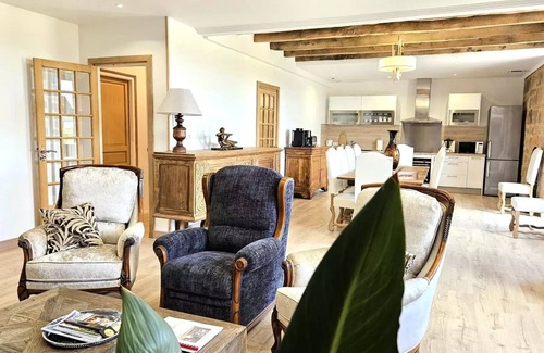 Ussac Villa | Gîte de France The nest of the greyberries 4 ears - Gite de France 8 people