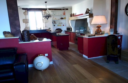 Sauveterre-la-Lemance House | Gîte des Bambous 6 persons and swimming pool