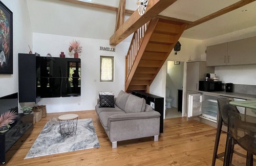 Saint-Sulpice-d'Excideuil House | Gite with swimming pool in an old farmhouse. Pets welcome!