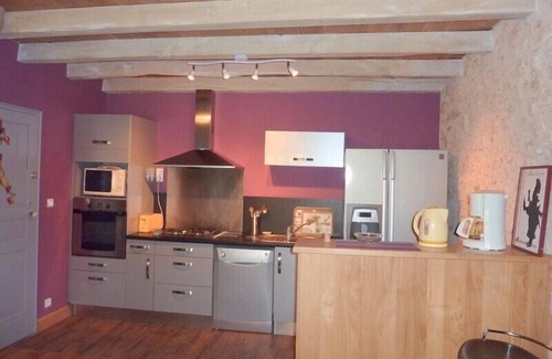 Saint-Pierre-de-Cole Cottage | Gite in Perigord. (youtube) gite les gardes