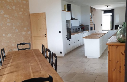 Saint-Martin-Lacaussade House | Gîte Jeanmonet 'located in the heart of the vineyard Blayais