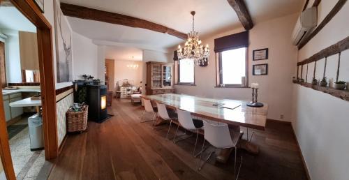 Heure House | Gite L'éternité