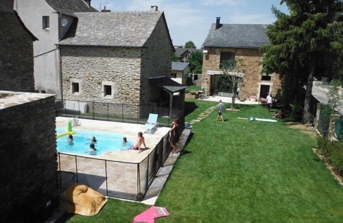 Calmont House | Gite L'OLIVIER - 8 people
