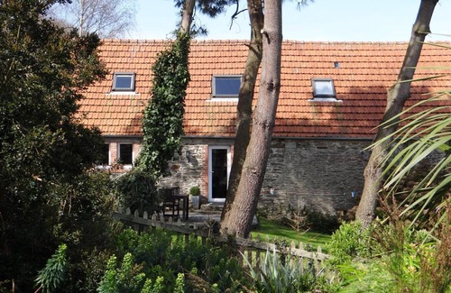Urville-Nacqueville Cottage | Gite La Hague, 2 bedrooms, 4 persons