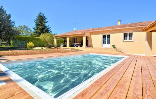 Saint-Laurent-La-Vernede Villa | gite les oliviers 10 pers piscine au calme 4 Etoiles