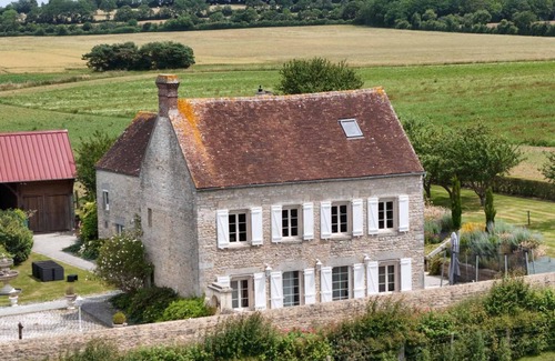 Mace Cottage | Gite Macé, 5 bedrooms, 14 persons
