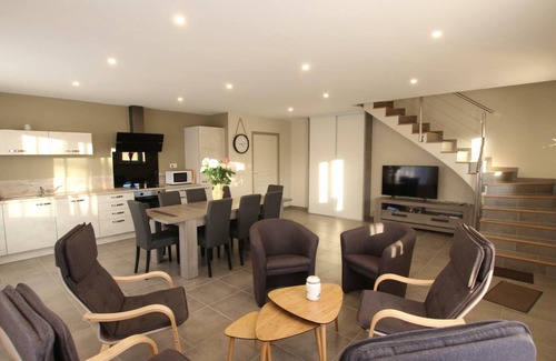 Morville Cottage | Gite Morville, 3 bedrooms, 8 persons