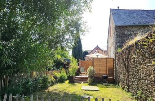 Taden House | Gîte Nolwenn easy access, pets welcome, 15 min from beaches