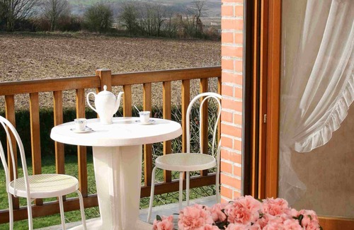 Villers-sous-Chatillon Apartment | Gîte "Pinots" in the heart of the Champagne vineyards