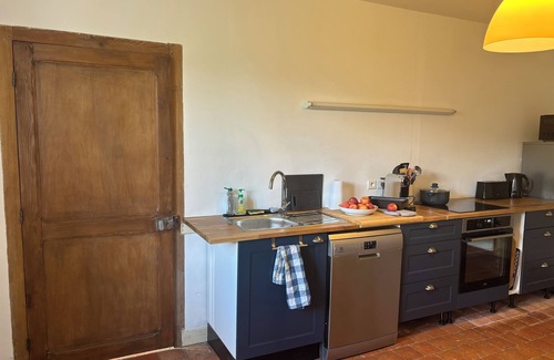 Bussy House | Gite Saint Paul