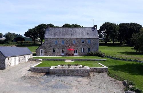 Saint-Adrien House | Gite TY KERMORZU