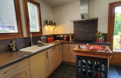Bissey-la-Pierre House | Gîte with swimming pool and nordic spa in burgundy