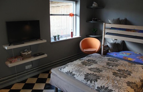 Grindsted Bed & Breakfast | Gitte's Private Guestroom
