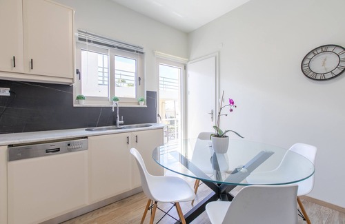 Halepa House | GK Halepa Luxury Apartment