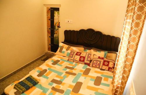 Thiruvidaimarudur Cabin | GK RESIDENCY