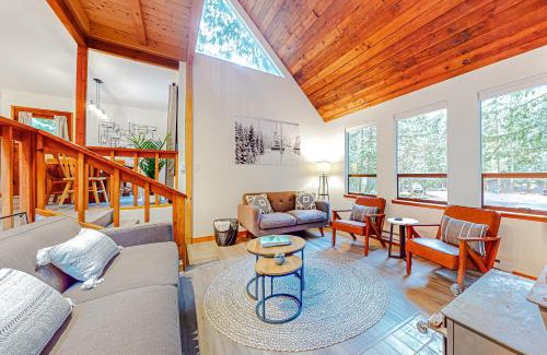 Warnick House | Glacier Glow