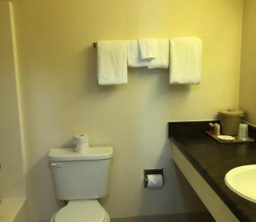Valdez Hotel | Glacier Hotel