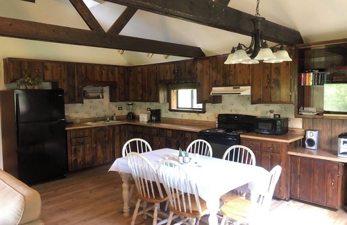 Babb House | Glacier National Park central location. Many Glacier, St. Mary, and Two Medicine