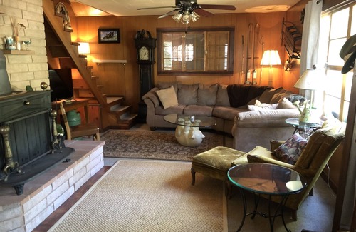Essex House | Glacier National Park, family cabin. Southern border off US Highway 2