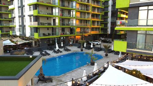 Mamaia-Sat Apartment | Glamour Red apartment 22 in Spa Pool resort
