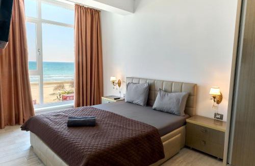 Mamaia-Sat Apartment | Glamour Red apartment 22 in Spa Pool resort