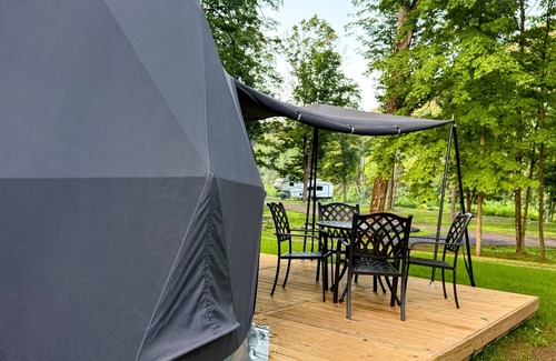 Gilboa Cabin | Glamp Under Stars in the Heart of the Catskills