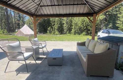 Athol House | Glamping -10 mins to Silverwood!