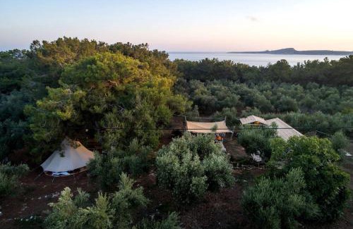 Marathopoli House | Glamping at a Lovely Tent in Skiaxtro- Marathopoli