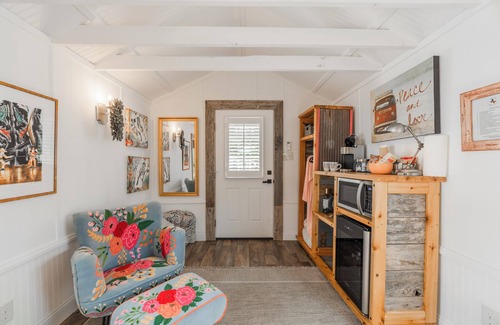 Spicewood Cabin | Glamping in Spicewood TX Hill Country~ Cabin 2 The Freya at Green Acres