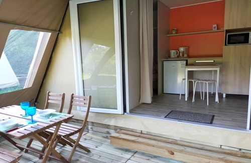 Olloy-sur-Viroin House | Glamping Lodge in the Ardennes