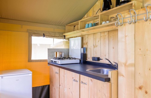 Vessem House | Glamping on a site with many facilities and pool