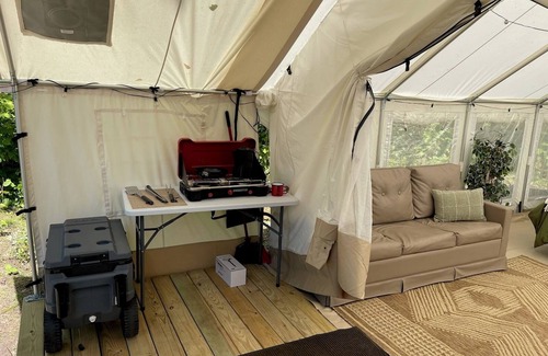 Cook RV Rental | Glamping on Lake Vermilion with everything you need.