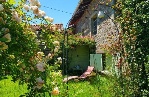 Mazieres Other | Glamping Room The Rose Garden with own garden - external shower & toilet and kitchen