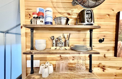 Orderville RV Rental | Glamping Tent Near Zion w/AC & Private Bathroom