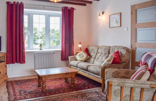 Llansantffraed House | Glasfor