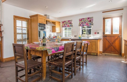 Nolton Cottage | Glebe House, Holiday Cottage Nolton Haven, Sleeps 14, 7 bedrooms, bathrooms