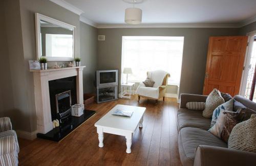 Dunmore East House | Glen Ard Holiday Home No 1 by Trident Holiday Homes